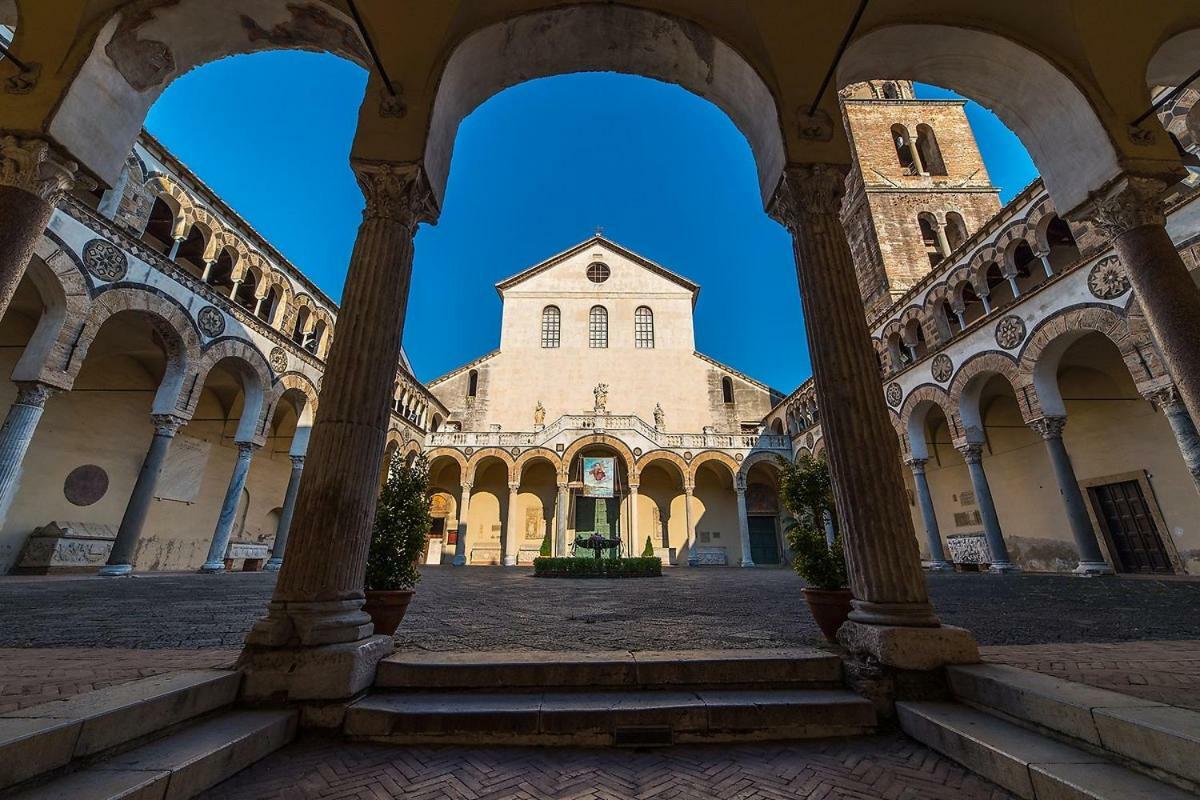 Tra Amalfi, Pompei, Paestum Apartman Salerno Kültér fotó